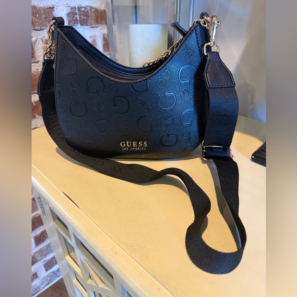GUESS Palmillas Logo Crescent Black Crossbody Bag Chain & Long Strap - NWOT - Picture 6 of 7